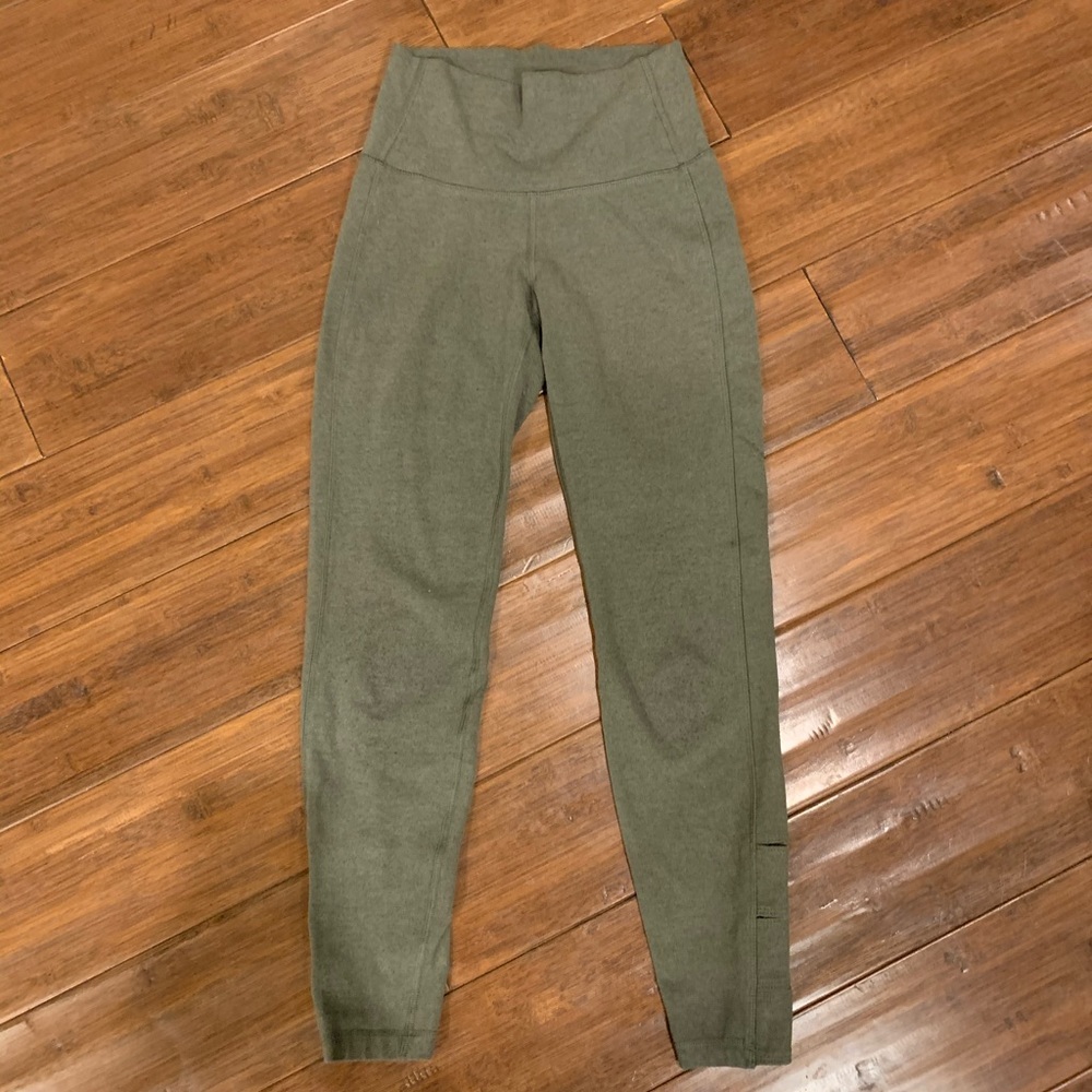 green high waisted leggings